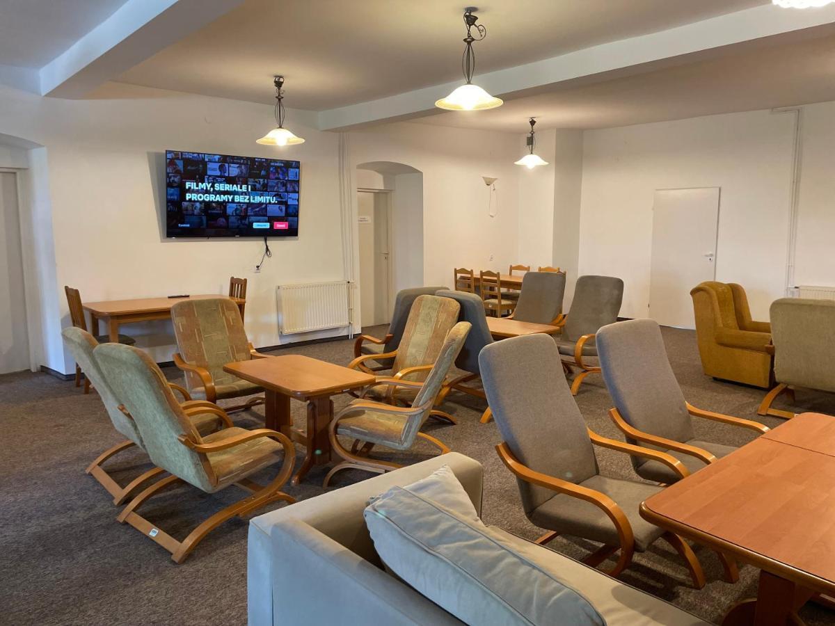 Hostel Gosciniec Szczeliniec Karlow Zewnętrze zdjęcie