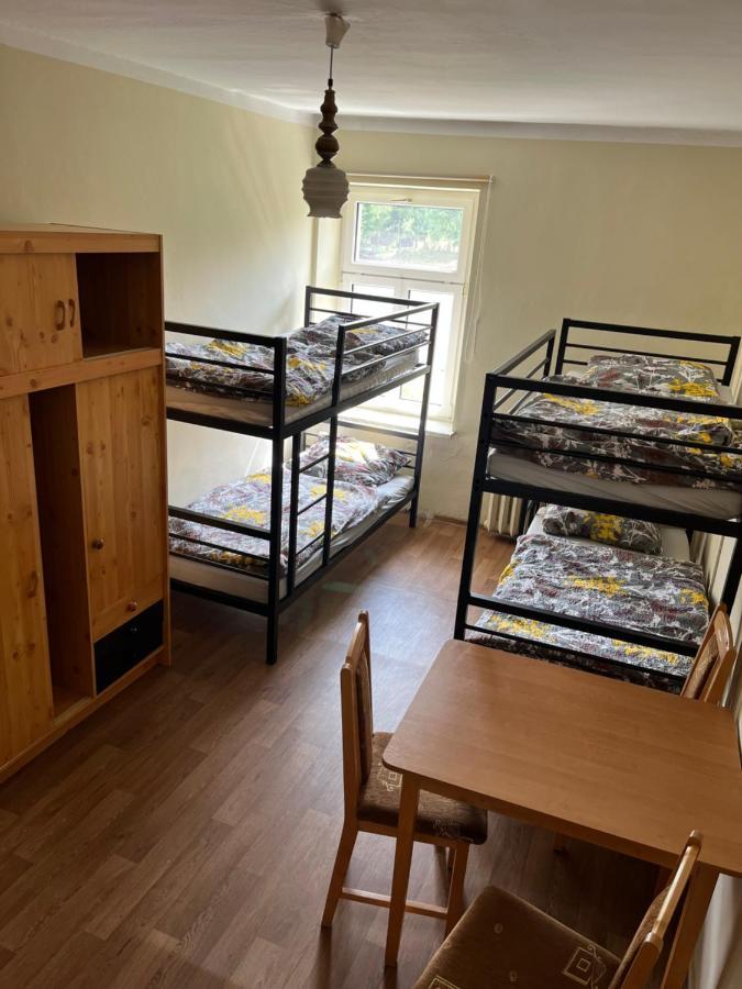 Hostel Gosciniec Szczeliniec Karlow Zewnętrze zdjęcie