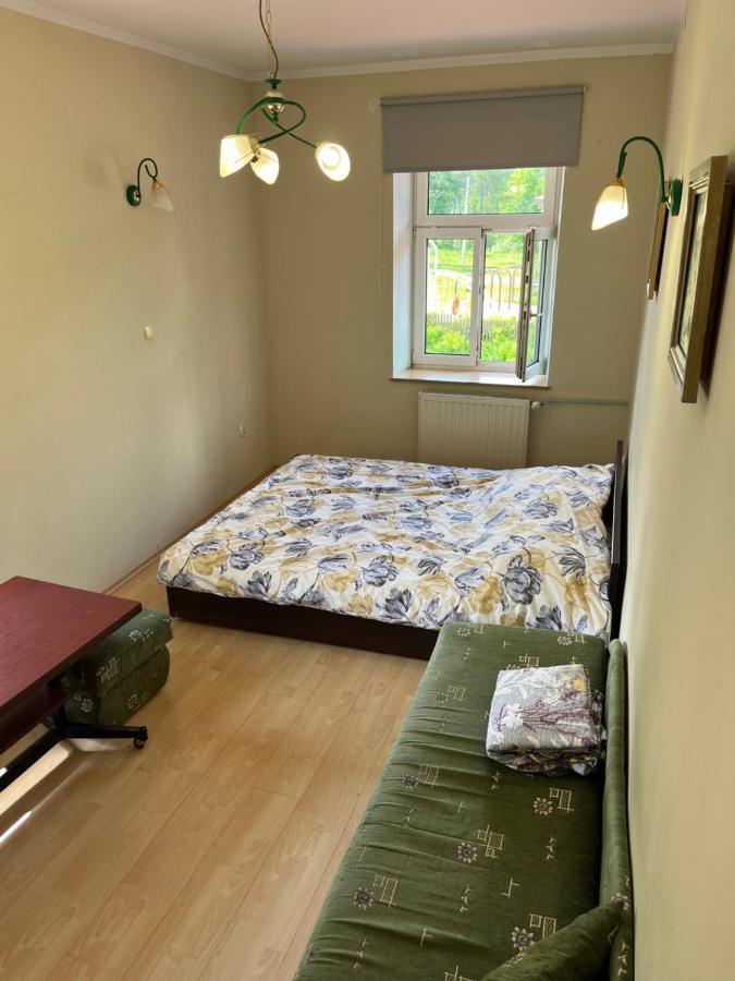 Hostel Gosciniec Szczeliniec Karlow Zewnętrze zdjęcie
